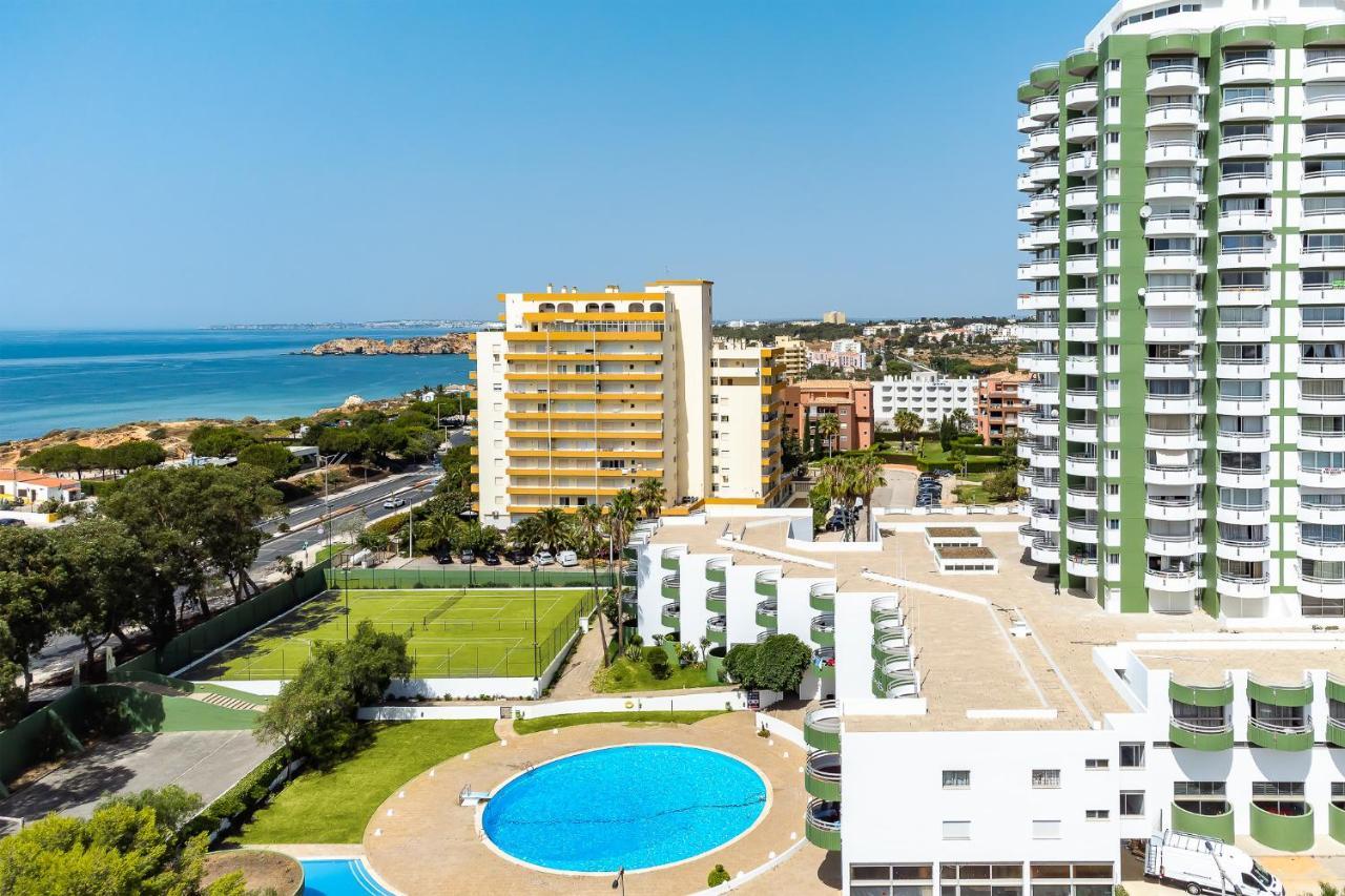 Charming Apartment W/ Pool & Balcony In Portimao By Lovelystay Exterior foto